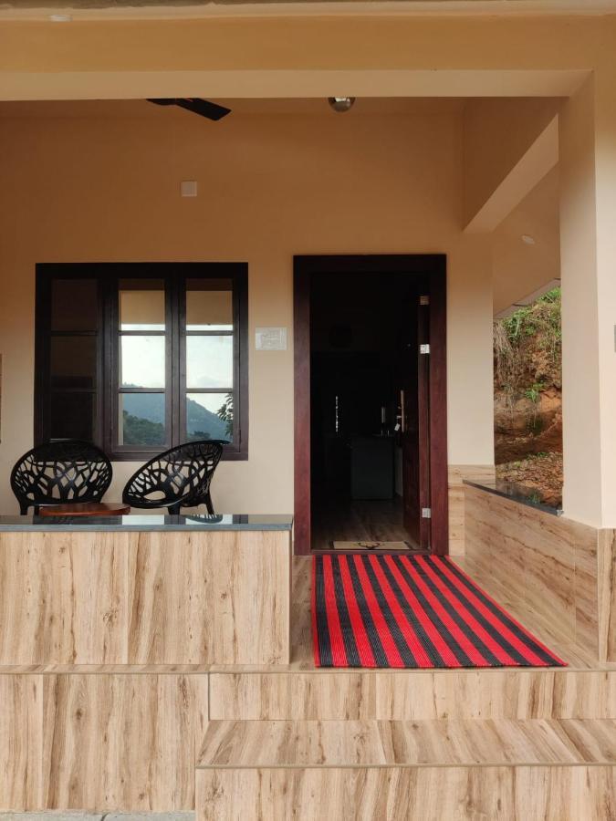 Forest And River Edge Resort Канур Екстериор снимка